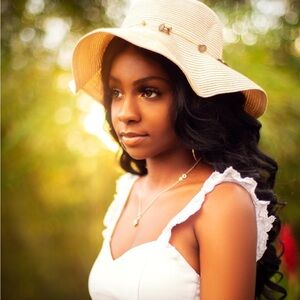 Meet your Posher, Shay